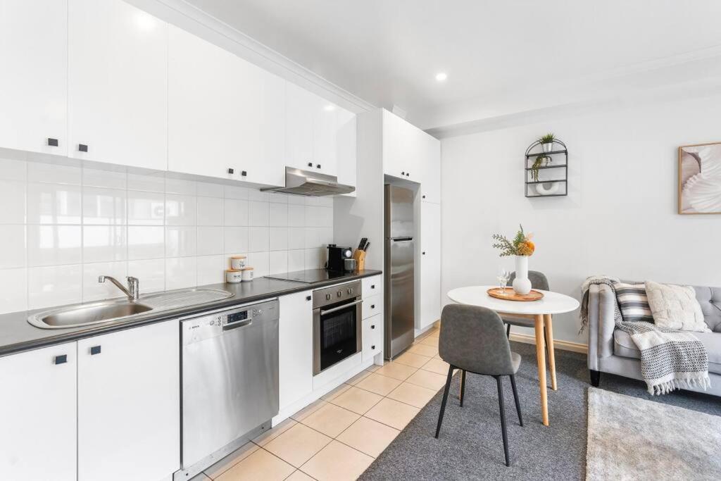 Cozy 1 Bedder In St Kilda With Balcony Melbourne Exterior foto