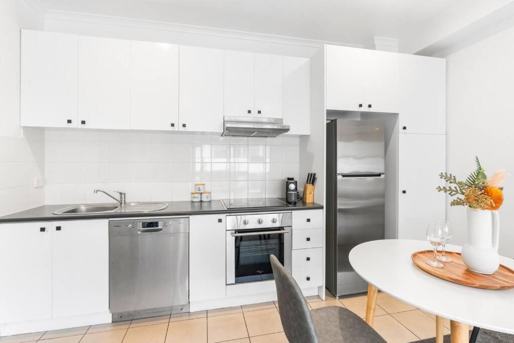 Cozy 1 Bedder In St Kilda With Balcony Melbourne Exterior foto