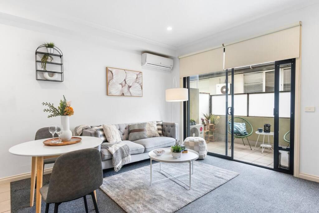 Cozy 1 Bedder In St Kilda With Balcony Melbourne Exterior foto